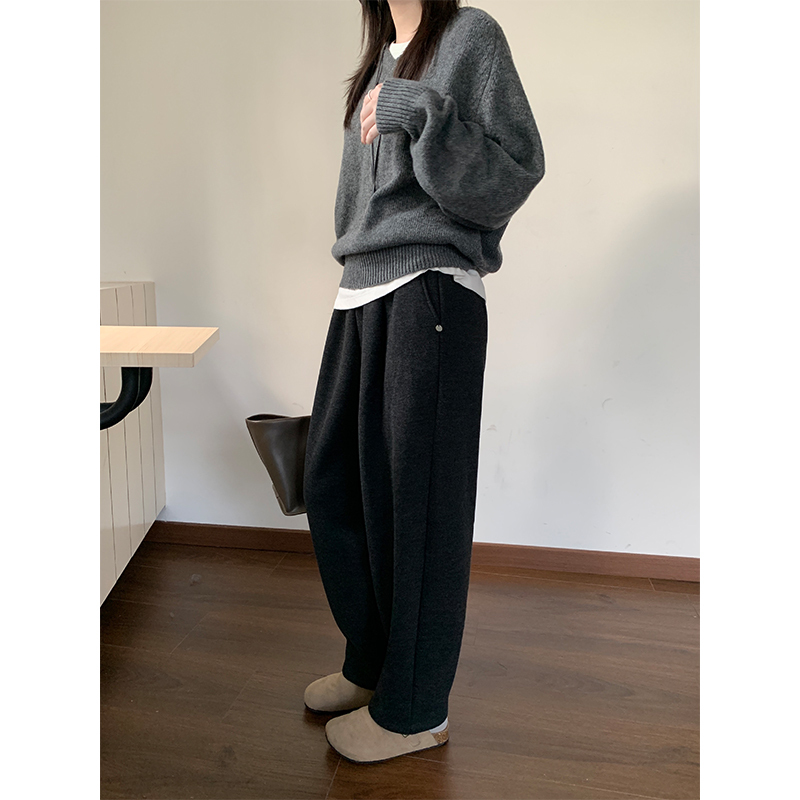 Autumn and winter velvet thickened granny pants winter new Korean version versatile age-reducing temperament straight trousers