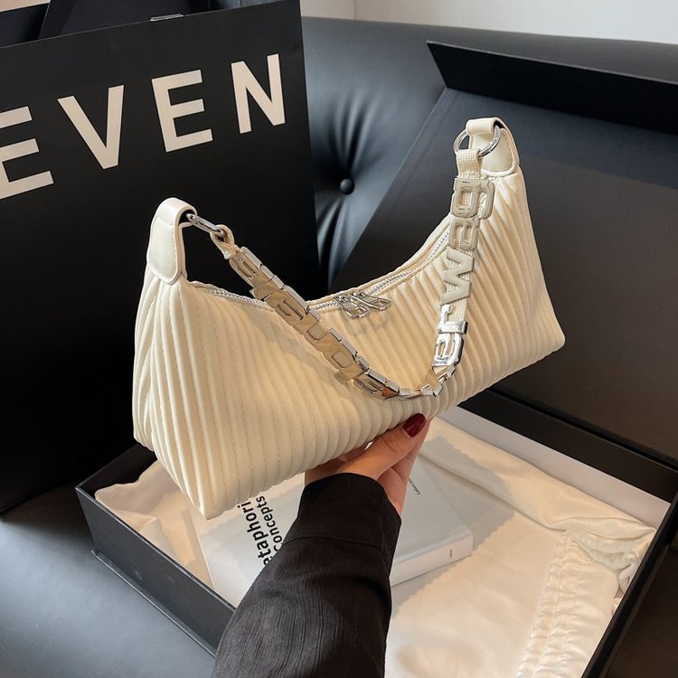 Niche soft leather pleated small bag for women 2024 new fashion silver armpit crescent bag summer texture crossbody bag