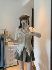 Irregular sweater women's 2024 new inner layering shirt, tight knitted sweater, stylish long-sleeved top