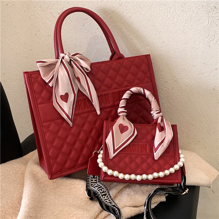 Red bridal bag large capacity diamond handheld tote bag for women 2024 new style foreign style versatile shoulder crossbody bag