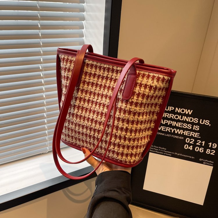 Red houndstooth new high-end bucket bag vegetable basket wedding bag bridal bag handbag daily use