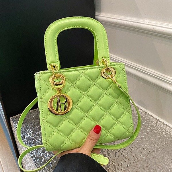 2024 new summer jelly bag mini rhombus Diana bag pvc bag pearl chain shoulder crossbody bag for women