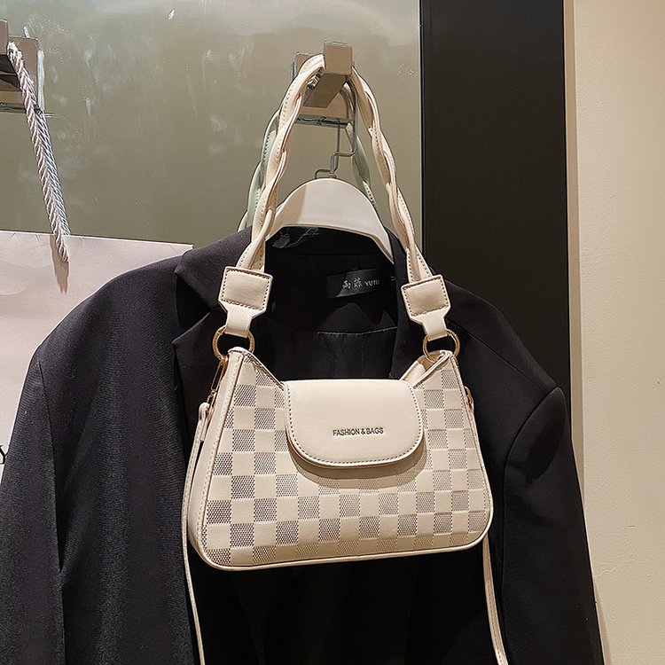 High-end niche design bag, new bag, women's popular versatile crossbody bag, popular single shoulder armpit bag