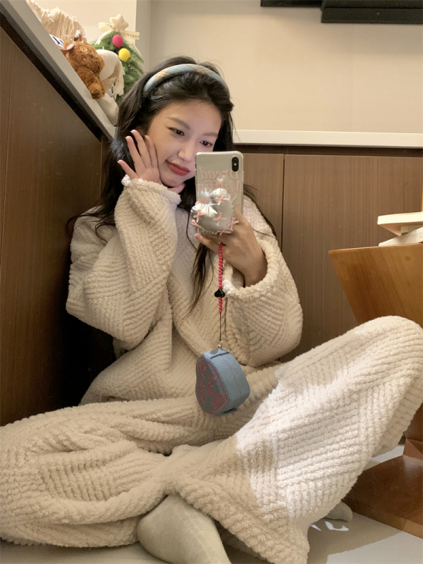 Korean style loose warm plus velvet thickened winter warm velvet can be worn outside home clothes pajamas set