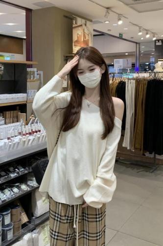 Autumn and winter Korean style loose pure desire off-shoulder Andy velvet sweater with long-sleeved sweater for women