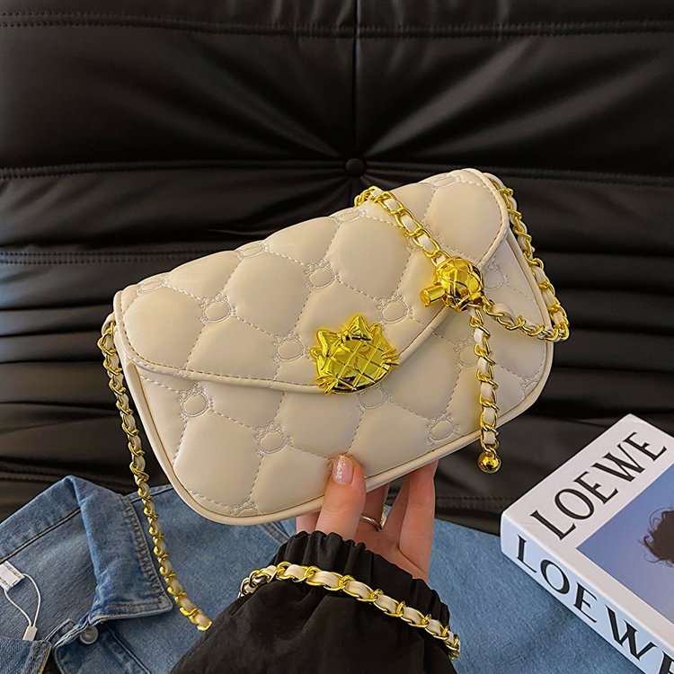 Fashion niche embroidered thread bag for women 2024 new popular versatile chain crossbody bag high-quality small square bag