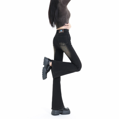 2024 winter new slimming bootcut jeans for women, high-end charcoal black plus velvet, street style narrow version