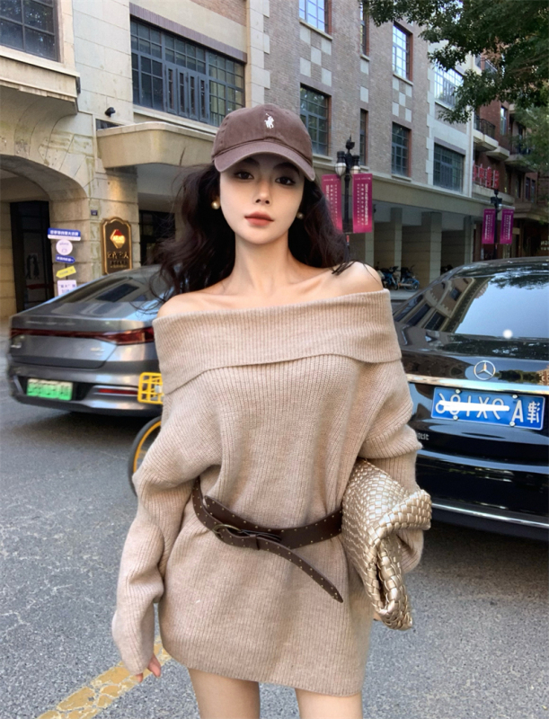 Autumn and winter French lazy style pure desire one-shoulder irregular design knitted sweater top