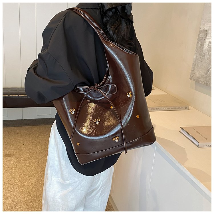 Cross-border temperament bow bag women's retro high-end armpit tote bag autumn new portable shoulder bag women