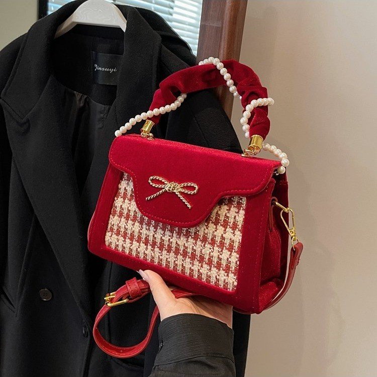 Women's Bags 2024 New Summer Red Wedding Bag Capacity Hand Crossbody Handbag Bridal Women's Bag Small Bag