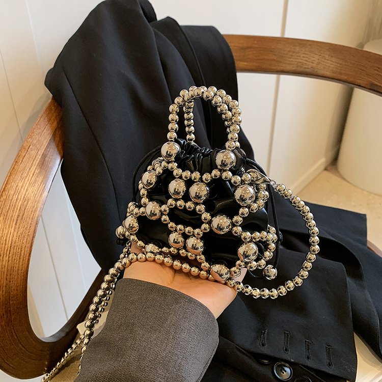 Pearl bag women's small crossbody bag woven bag internet celebrity ins retro handmade beaded bag versatile mini chain bag
