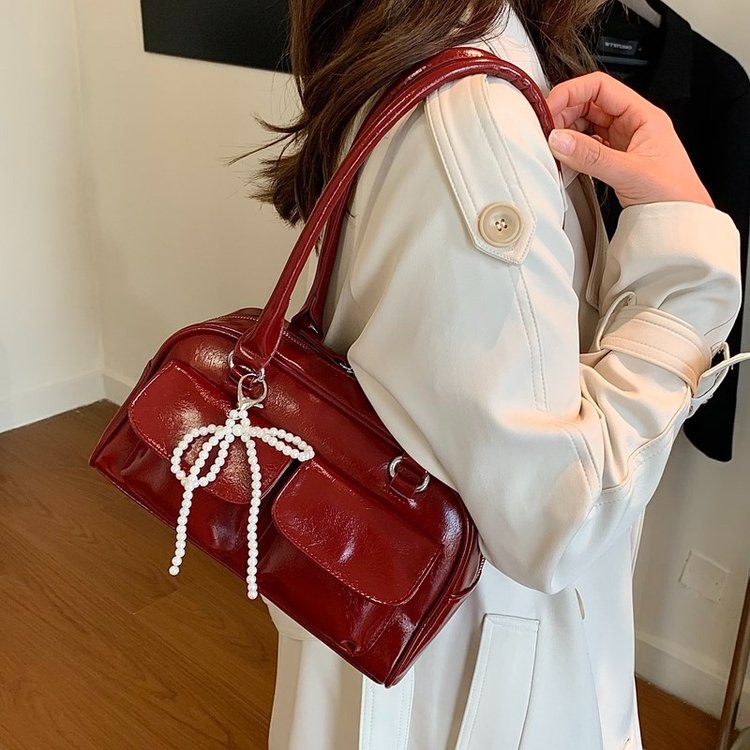 Xu Yunzhen's same Boston armpit bag 2024 new y2k hot girl motorcycle bag ins niche retro shoulder bag