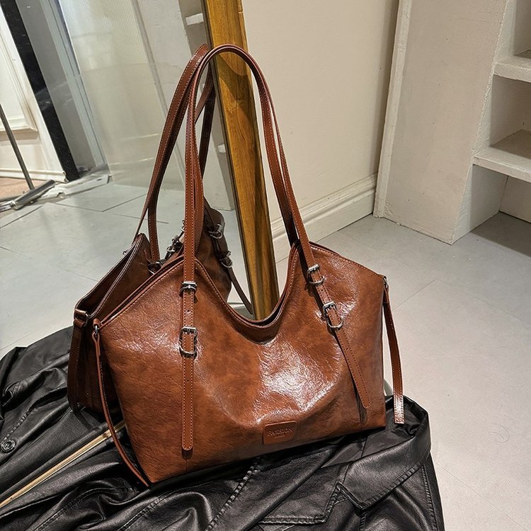 Cross-border high-end texture bag for women 2024 autumn and winter large capacity simple retro commuter single shoulder tote large bag for women