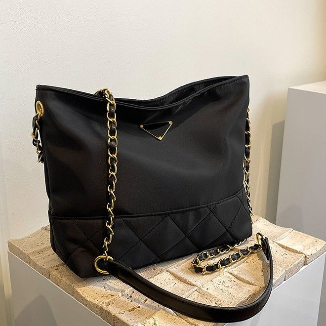 Nanfeng Chio2nd Black Gold Night Car Small Square Bag Women 2024 New Summer Super Hot Chain Shoulder Crossbody Bag