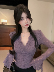 Pure Desire God of War Autumn and Winter New Lace V-neck Slim Fashion Exquisite Thousand Gold Top