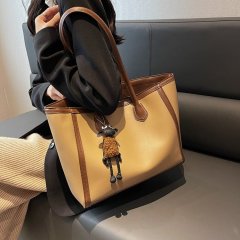 This year's popular bags are high-end texture, large-capacity portable class casual bags, women's 2024 new shoulder tote bags