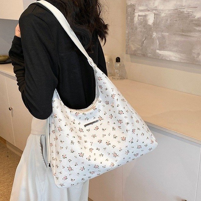Shoulder bag for women 2024 new large-capacity armpit bag casual and versatile commuting Korean floral crossbody bag bag trendy