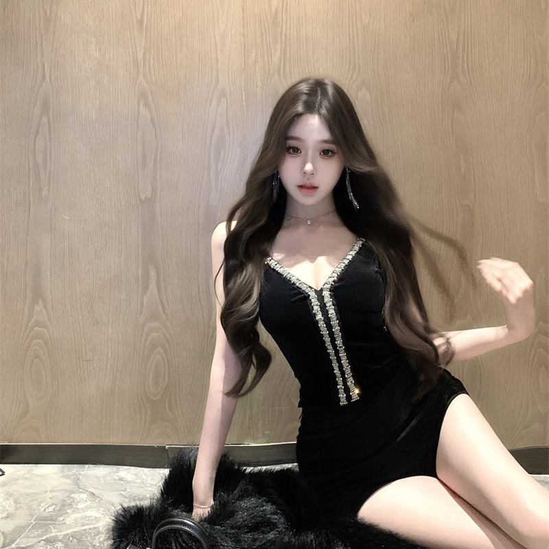 Sexy rhinestone velvet versatile elastic bottoming halter top