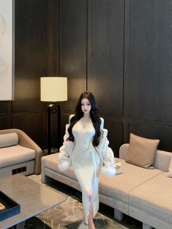 Versatile Skirts in this Issue French Elegant Lace Wool Knitted Dress for Women