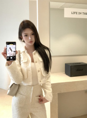 French style tweed jacket + high-waisted wide-leg pants suit