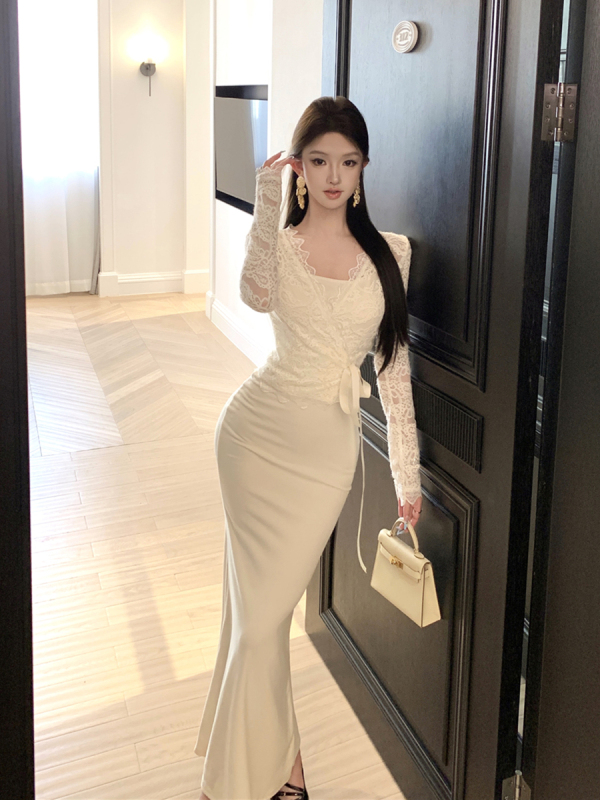 Sexy pure lust retro slim-fitting suspender dress with hip-covering skirt + lace long-sleeved cardigan for women