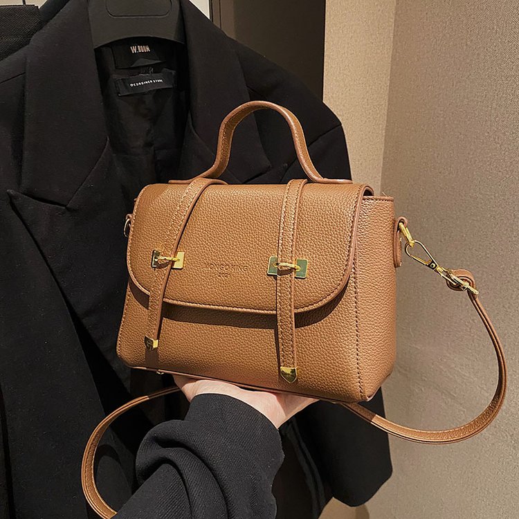 High-end retro all-match portable small square bag for women summer new trendy bag fashion commuter shoulder crossbody bag