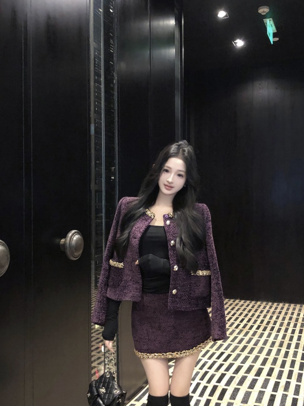 Rich girl's purple little fragrant skirt suit for women, high-end short coat + skirt, fashionable two-piece set