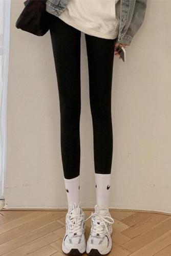 Autumn and winter thickened velvet leggings, lamb velvet shark pants, high-waisted belly-controlling Barbie pants for outer wear