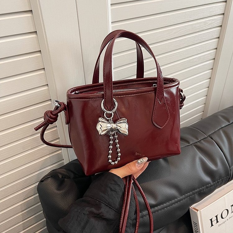 Portable vegetable basket bag for women 2024 new trendy Korean version niche small tote bag versatile shoulder crossbody bucket bag