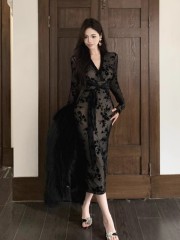 French style v-neck lace long-sleeved dress for women in autumn and winter, high-end sexy royal sister style hip-hugging long dress