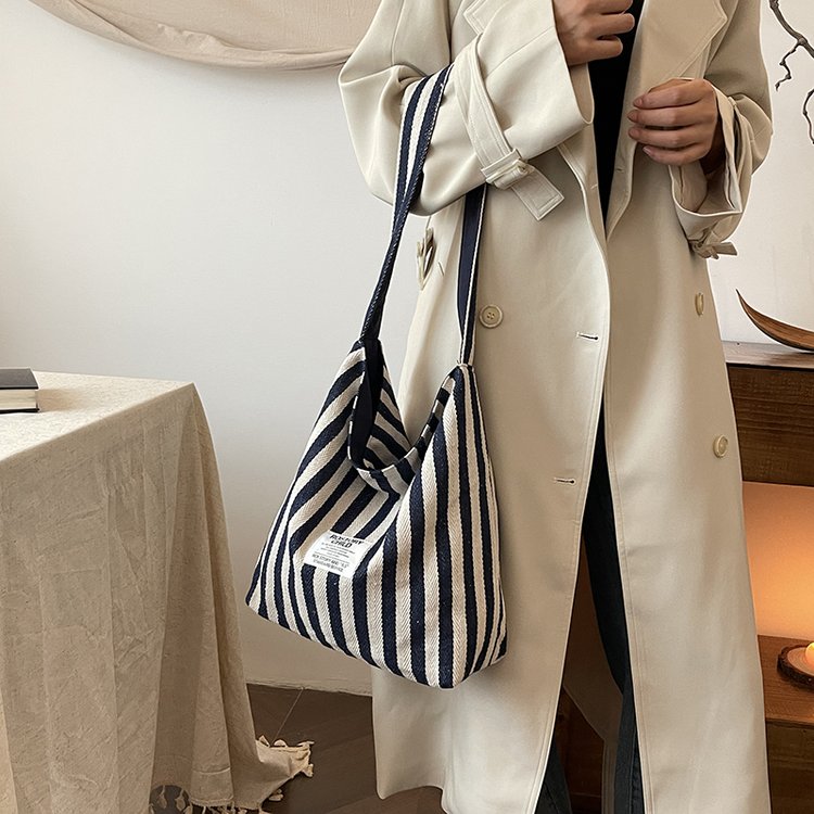Korean style simple letter commuting shoulder bag reversible striped bag large capacity nylon waterproof canvas bag for women