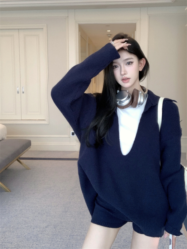 Autumn and winter lazy style v-neck loose pullover casual sweater knitted straight shorts two-piece suit