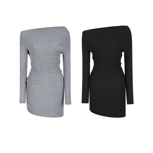 Off-shoulder knitted dress, slim, sexy, pure and versatile skirt