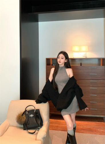 Fashionable retro style lazy knitted sweater vest dress suit