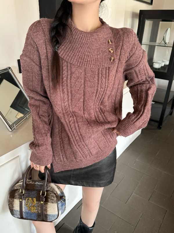 Women's large size autumn and winter loose and versatile design lazy style pullover thickened sweater