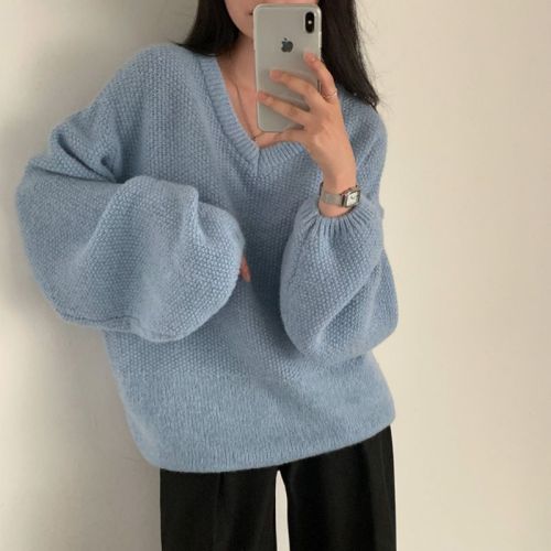 Large size Korean chic autumn and winter thick woolen lazy loose pullover V-neck solid color sand needle dark pattern knitted sweater