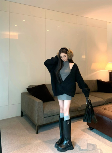 Fashionable retro style lazy knitted sweater vest dress suit