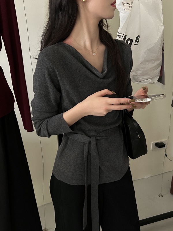 New regular simple casual pullover solid color knitted fabric versatile super slim knitted sweater with ribbon