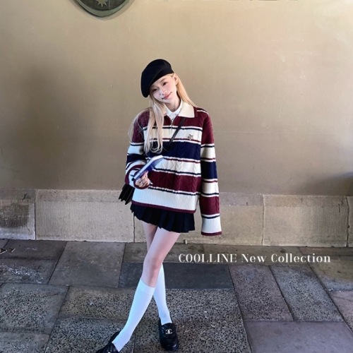 Retro contrasting twist autumn and winter striped college-style pullover sweater