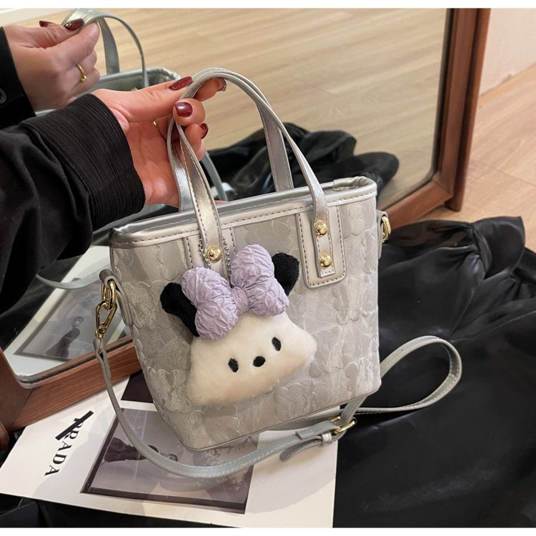 Women's Bags 2024 New Crossbody Bag Summer Bucket Bag Versatile This Year's Popular Hot Style Bag Design Handbag