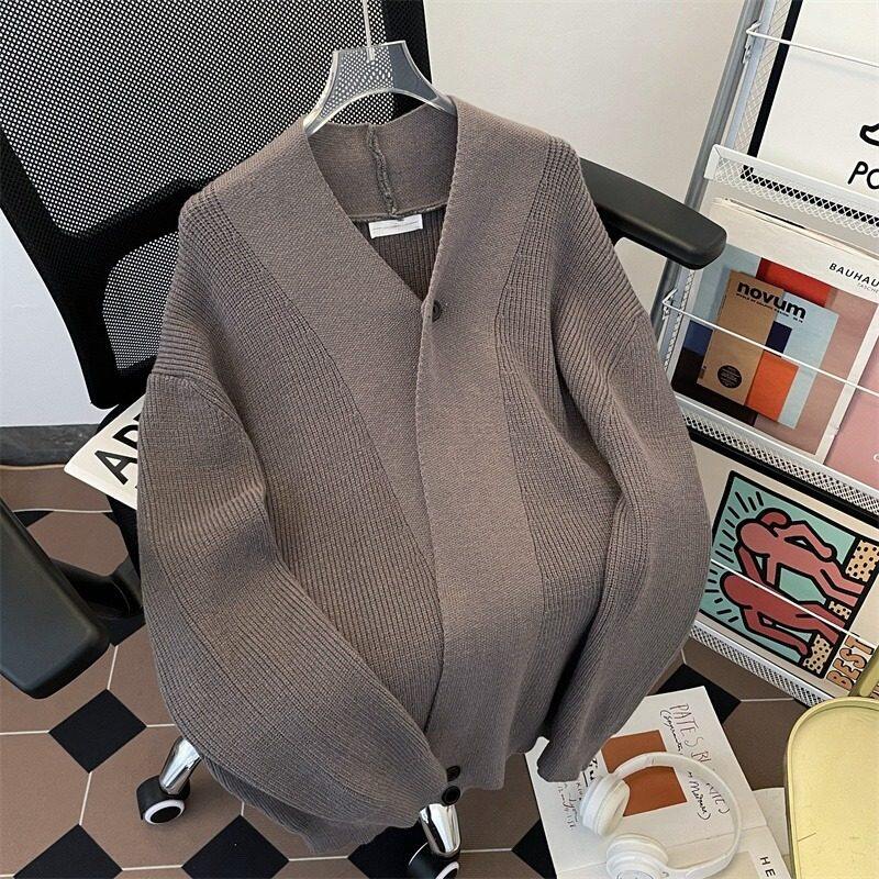 Old money style relaxed V-neck cardigan and robe sweater