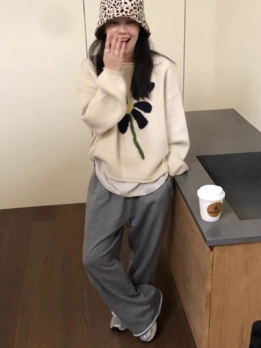 Lazy style ins Korean style loose floral knitwear super nice pullover sweater design for women