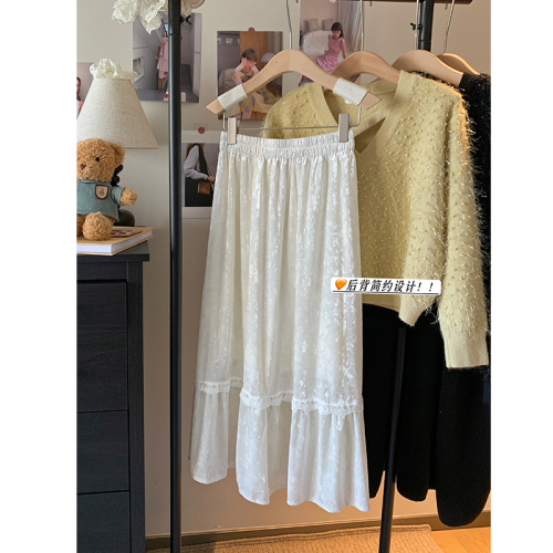 Winter thick soft velvet skirt sweet long skirt elastic waist lace skirt
