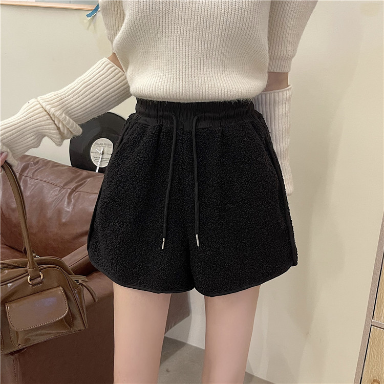 Casual pants for women in autumn and winter Korean style loose elastic waist imitation lamb wool wide leg shorts boot pants