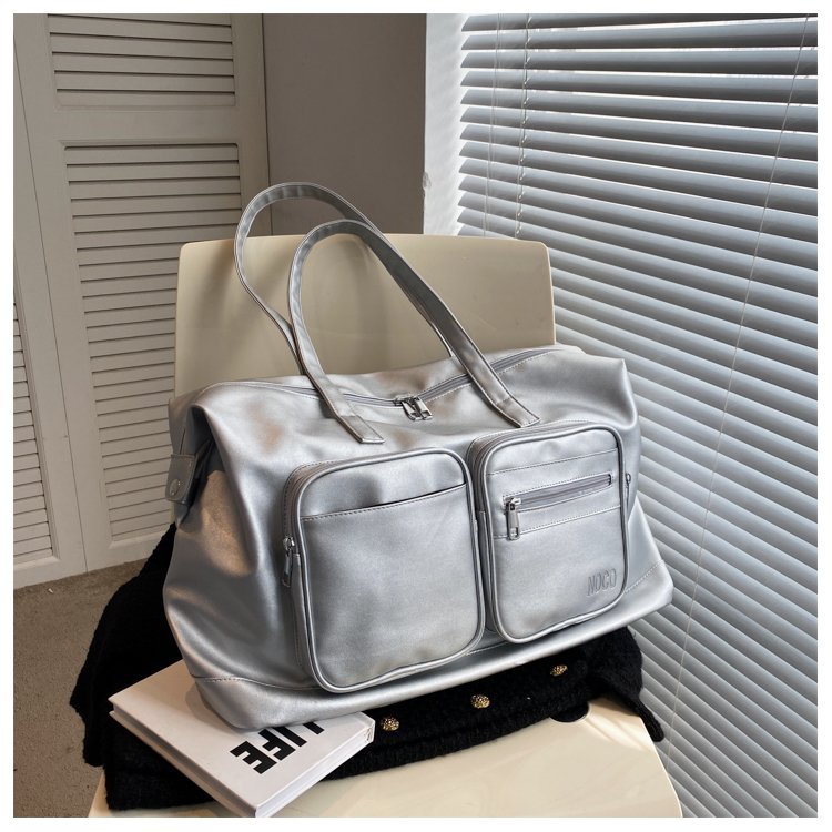 Cross-border foreign trade bag women's new trendy brand large capacity shoulder travel tote fitness bag travel bag
