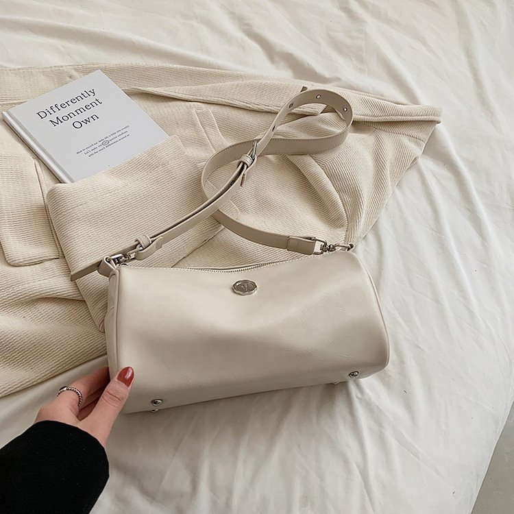 Design textured small bag women's bag 2024 new trendy casual versatile ins shoulder crossbody bag casual pillow bag