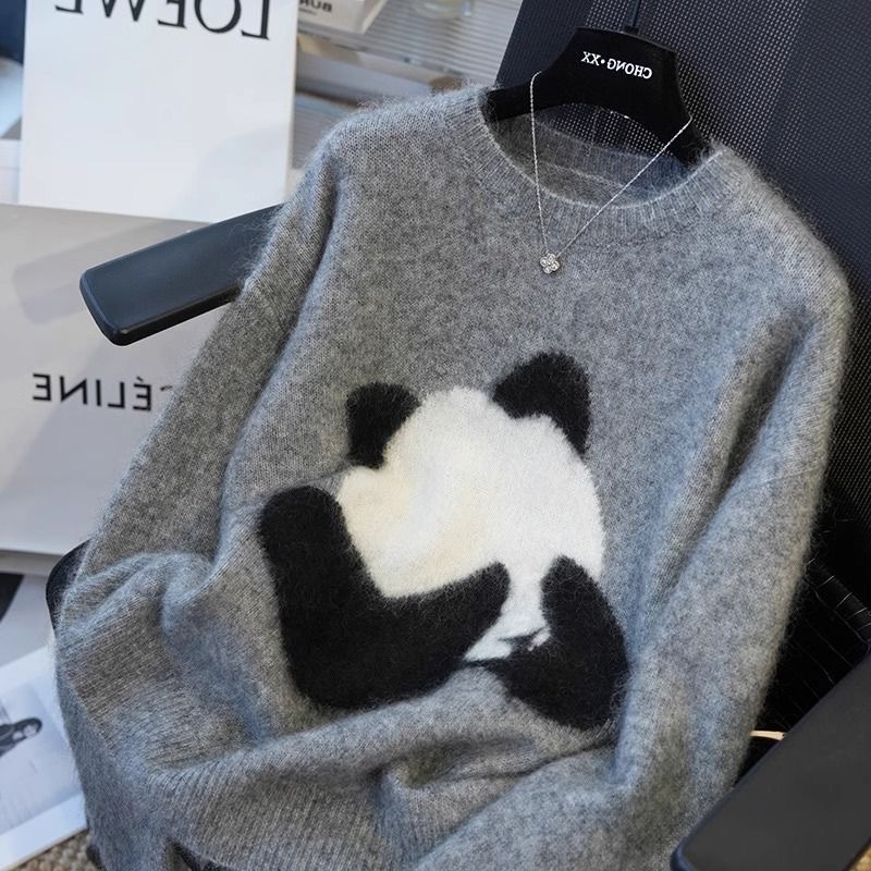 Autumn and winter round neck cashmere sweater for women thickened skin-friendly sweater for women loose knitted bottoming shirt
