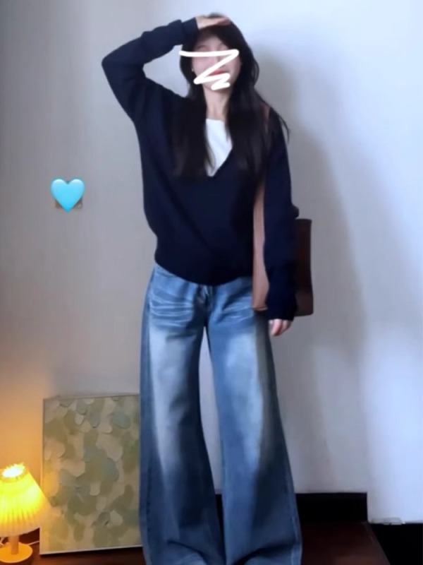 Blue fake two-piece sweater top for women 2024 new hot style early autumn design lazy college style sweater