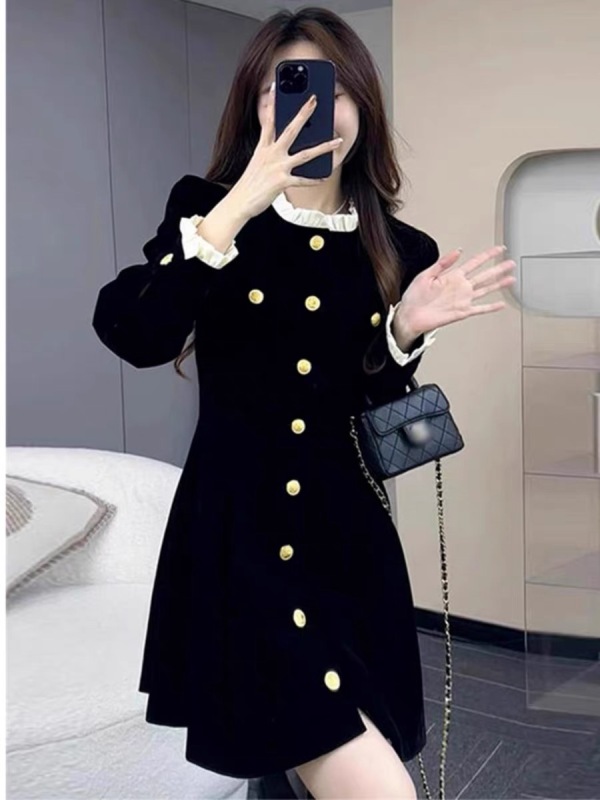 Xiaoxiangfeng black velvet dress 2024 spring women's clothing rich daughter studying abroad high-end wear for small people