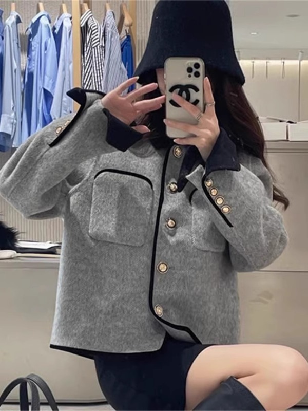 2024 autumn and winter new style small fragrance double-sided cashmere coat women's short small gold button French woolen coat for small people